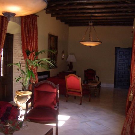 Hacienda Los Jinetes Carmona  Oda fotoğraf